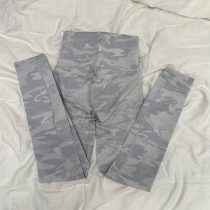 Lululemon Wunder Under 25” Leggings RARE COLOR